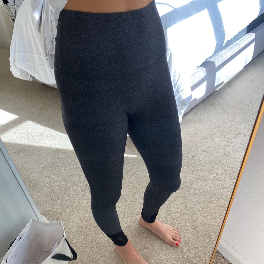 BEYOND YOGA High Waisted Grey Leggings